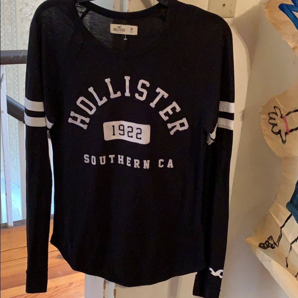 Hollister Long sleeve T